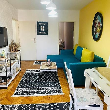 Skopje Cozy Apartment Luaran gambar