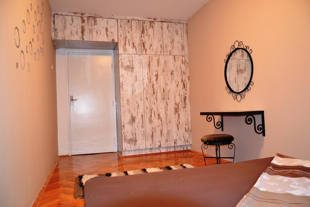 Skopje Cozy Apartment Bilik gambar